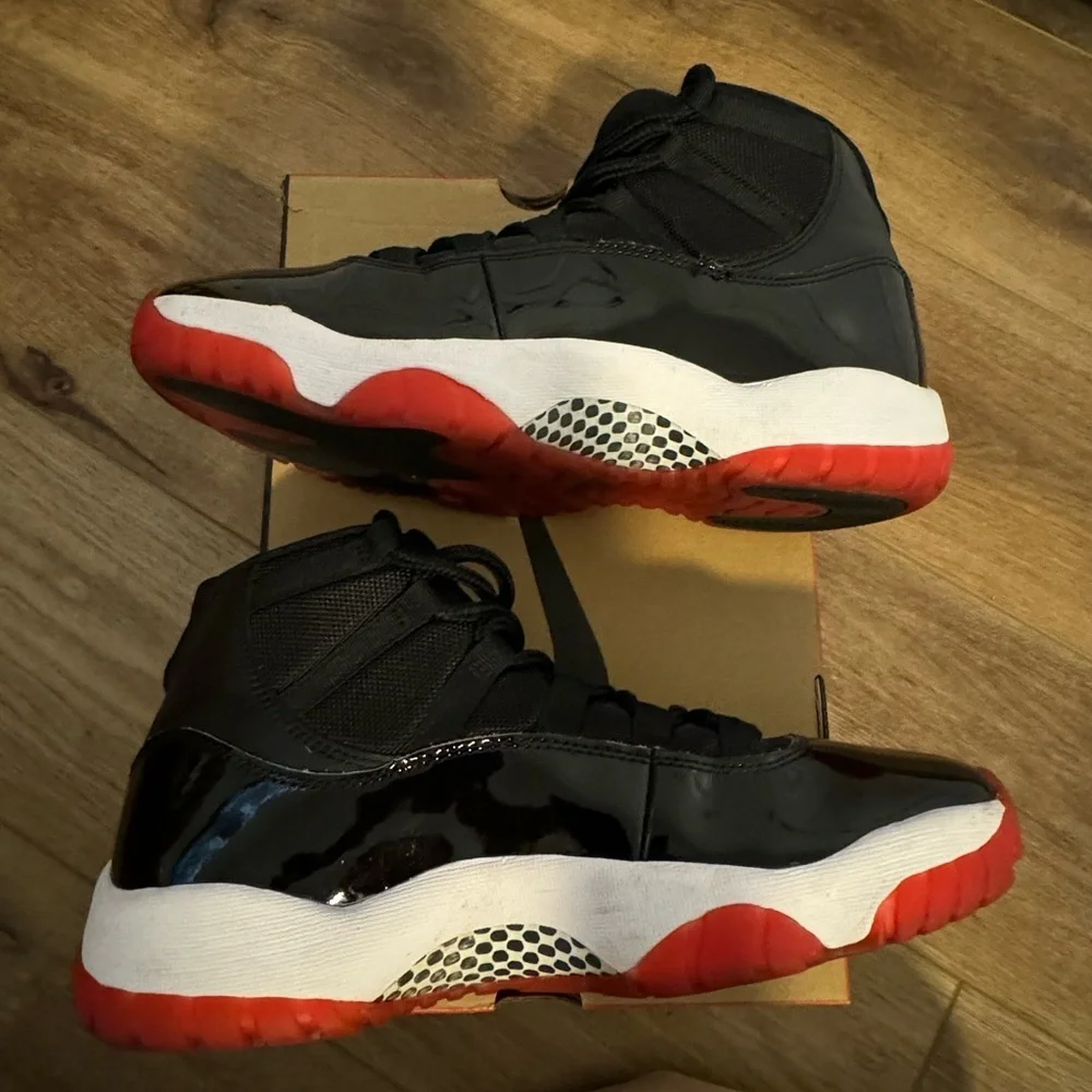 Jordan 11 Men’s Retro Bred 2019